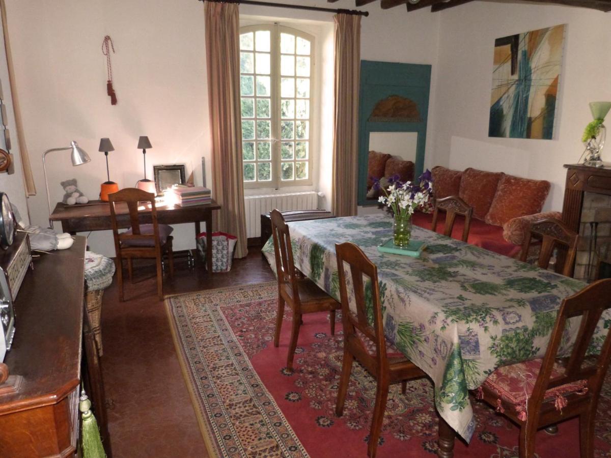 Au coeur de la Cité médiévale Bed and Breakfast Vaison-la-Romaine Exterior foto